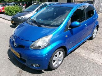 Auto incidentate Toyota Aygo 1.0-12V AIRCO 5 DEURS GEEN SCHADE 2009/6
