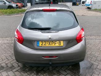 Peugeot 208 1.4 VTI ACTIVE CLIMA NAVI 5 DEURS GEEN SCHADE picture 7