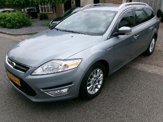 skadebil auto Ford Mondeo 2.0 TDCI TITANIUM 2011/8