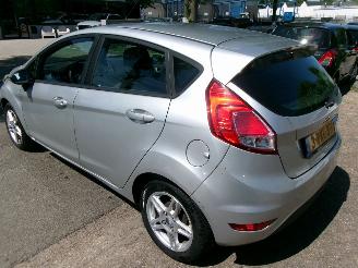 Ford Fiesta 1.0 STYLE AIRCO NAVI picture 9