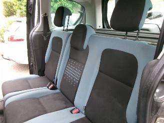 Citroën Berlingo 1.6 I TENDENCE picture 16