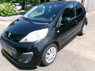  Peugeot 107 1.0 ENVY AIRCO 2012/3