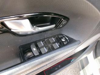 Land Rover Range Rover Evoque 2.2 TD4 4WD PRETIGE picture 16