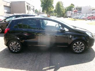 Opel Corsa 1.4-16V 111 EDITION picture 6