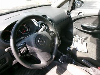 Opel Corsa 1.4-16V 111 EDITION picture 14