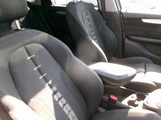 BMW 2-serie 218 DIESEL EXECUTIVE AUTOMAAT picture 15