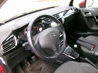 Citroën C3 1.2 PURETECH  COLLECTION CLIMA NAVI picture 12