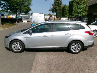 Ford Focus 1.0 ECOBOOST EDITION PLUS GEEN SCHADE picture 2