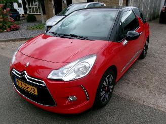 Damaged car Citroën DS3 1.2 I CHIC 2013/8