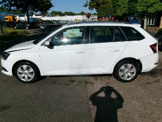 Skoda Fabia 1.0 ACTIVE AIRCO picture 2