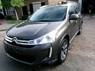 Coche accidentado Citroën C4 Aircross 1.6 HDI CLIMA NAVI PANO 2013/3