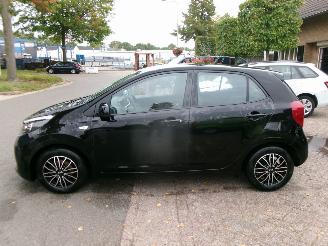 Kia Picanto 1.0 CVVT PLUSLINE AIRCO picture 2