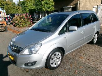 Coche accidentado Opel Zafira 1.8 COSMO AIRCO 7 PERSOONS 2013/5