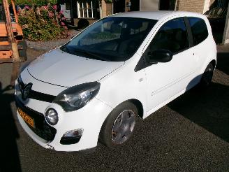 Unfallwagen Renault Twingo 1.2 16V DYNAMIC CLIMA AUTOMAAT 59.810 KM 2012/5