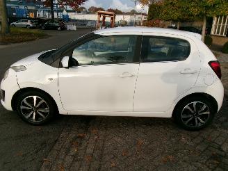 Citroën C1 1.0 e-VTI SHINE CLIMA picture 2