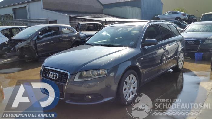 Audi A4 A4 Avant Quattro (B7), Combi, 2004 / 2008 3.0 TDI V6 24V