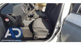 Hyundai I-20 i20, Hatchback, 2008 / 2015 1.2i 16V picture 10