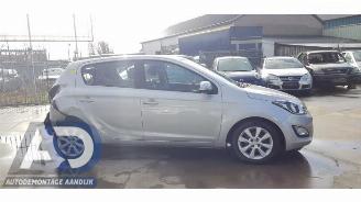 Hyundai I-20 i20, Hatchback, 2008 / 2015 1.2i 16V picture 4