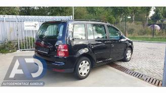 Volkswagen Touran Touran (1T1/T2), MPV, 2003 / 2010 2.0 TDI DPF picture 4