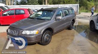 Coche siniestrado Volvo Xc-70 XC70 (SZ), SUV, 2000 / 2007 XC70 2.4 D5 20V 2007