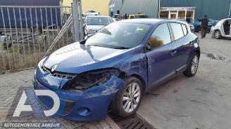 Salvage car Renault Mégane Megane III Berline (BZ), Hatchback 5-drs, 2008 / 2017 1.6 16V 2010