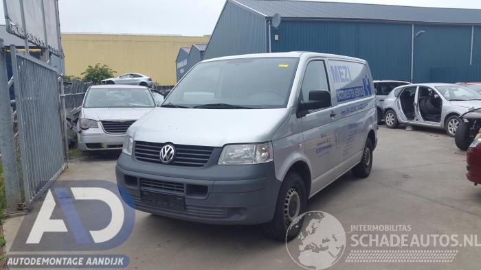 Volkswagen Transporter Transporter T5, Van, 2003 / 2015 1.9 TDi