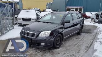 Coche siniestrado Toyota Avensis Avensis Wagon (T25/B1E), Combi, 2003 / 2008 2.0 16V D-4D 2007