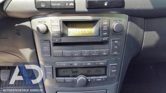 Toyota Avensis Avensis Wagon (T25/B1E), Combi, 2003 / 2008 2.2 D-4D 16V D-CAT picture 10