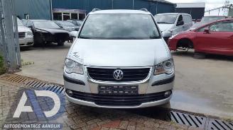 Volkswagen Touran Touran (1T1/T2), MPV, 2003 / 2010 1.9 TDI 105 Euro 3 picture 2