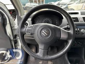 Suzuki Swift Swift (ZA/ZC/ZD1/2/3/9), Hatchback, 2005 / 2011 1.3 VVT 16V picture 13