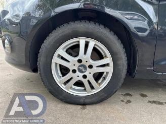 Ford Fiesta Fiesta 6 (JA8), Hatchback, 2008 / 2018 1.6 TDCi 16V 90 picture 9