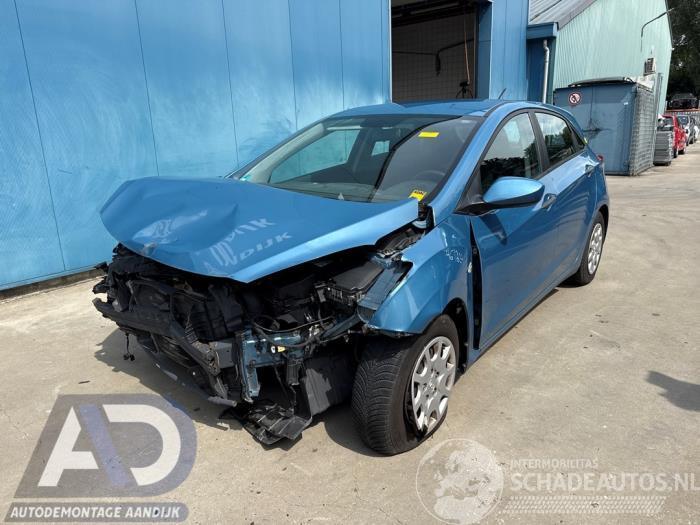 Hyundai I-30 i30 (GDHB5), Hatchback, 2011 1.4 16V