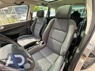 Peugeot 307 307 SW (3H), Combi, 2002 / 2008 1.6 HDiF 110 16V picture 12