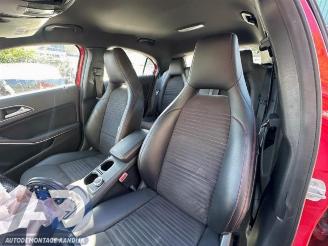 Mercedes A-klasse A (W176), Hatchback, 2012 / 2018 1.6 A-180 16V picture 12