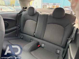 Mini Cooper Mini (F56), Hatchback 3-drs, 2013 1.5 12V Cooper picture 11