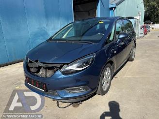 Uttjänta bilar auto Opel Zafira Zafira Tourer (P12), MPV, 2011 / 2019 2.0 CDTI 16V 170 Ecotec 2017
