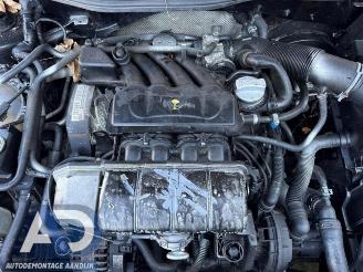 skadebil auto Volkswagen Golf Golf IV (1J1), Hatchback, 1997 / 2005 2.0 2003