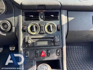 Mercedes SLK SLK (R170), Cabrio, 1996 / 2004 2.0 200 16V picture 18