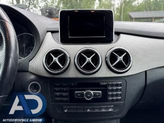 Mercedes B-klasse B (W246/W242), Hatchback, 2011 / 2018 1.6 B-180 BlueEFFICIENCY Turbo 16V picture 12