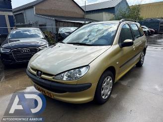 rozbiórka samochody osobowe Peugeot 206 206 SW (2E/K), Combi, 2002 / 2007 1.4 2004/8