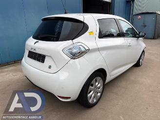Uttjänta bilar auto Renault Zoé Zoe (AG), Hatchback 5-drs, 2012 46kW 2015/9
