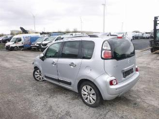 Vrakbiler auto Citroën C3 picasso 1.6 HDI 2013/1