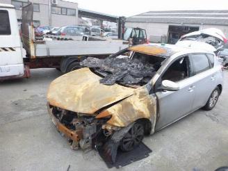 Toyota Auris 1.8 HYBRID picture 3