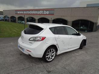 Vaurioauto  passenger cars Mazda 3 2.3    260 CV 2012/3