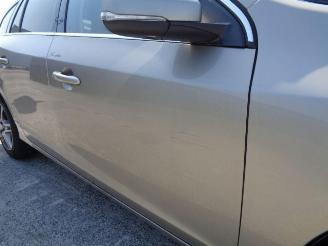 Volvo V-60 1.6D  D4162T picture 15