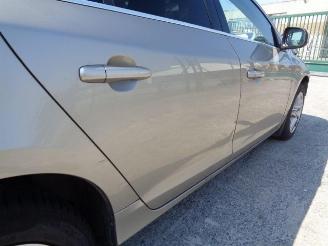 Volvo V-60 1.6D  D4162T picture 16