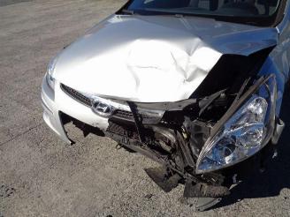 Hyundai I-30 1.6 I picture 12