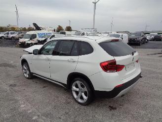 BMW X1 XDRIVE18D picture 2