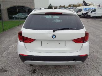 BMW X1 XDRIVE18D picture 9