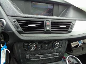 BMW X1 XDRIVE18D picture 19